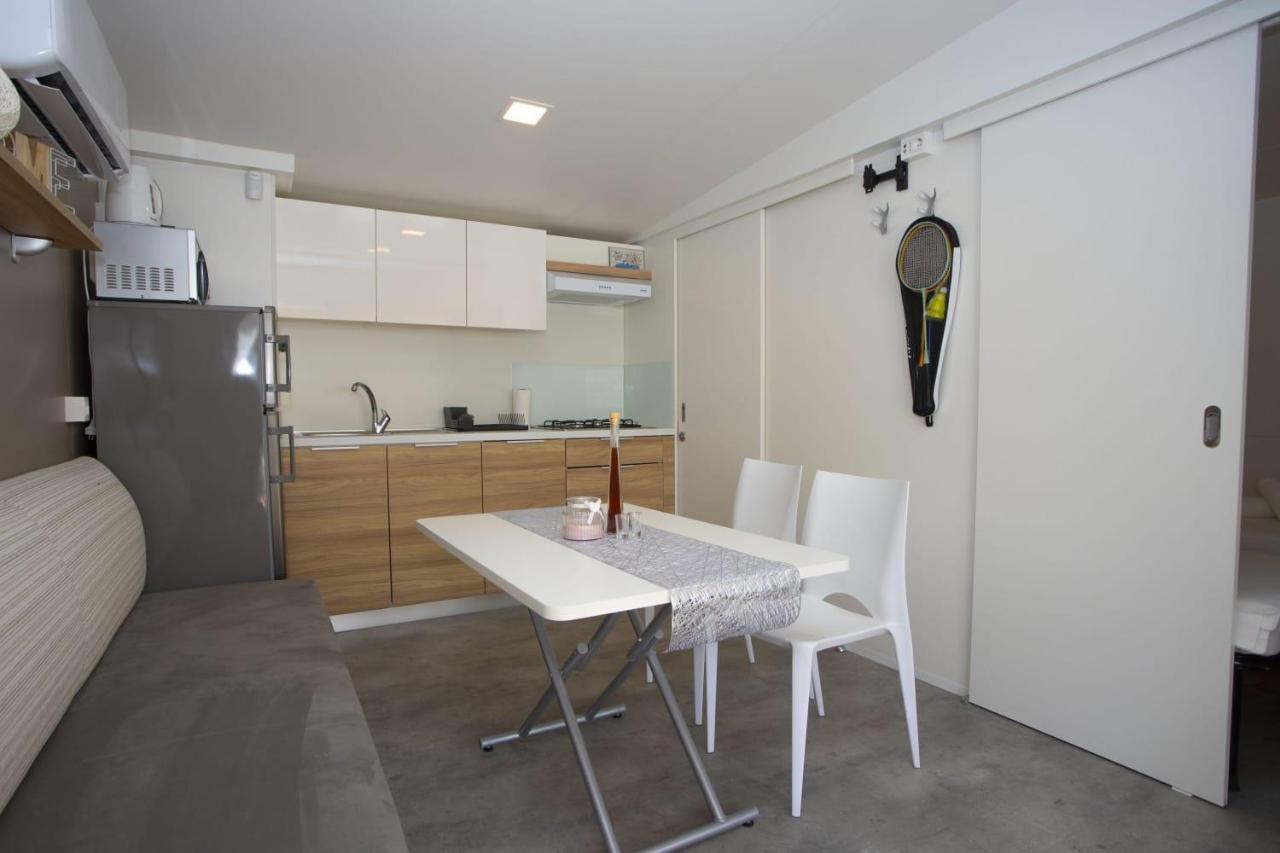 Oaza Mira Mobile Houses - Camp Basko Polje #Bestoffer Baska Voda Bagian luar foto