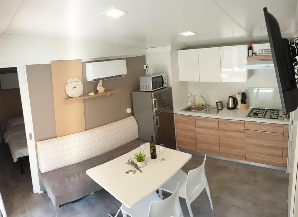 Oaza Mira Mobile Houses - Camp Basko Polje #Bestoffer Baska Voda Bagian luar foto
